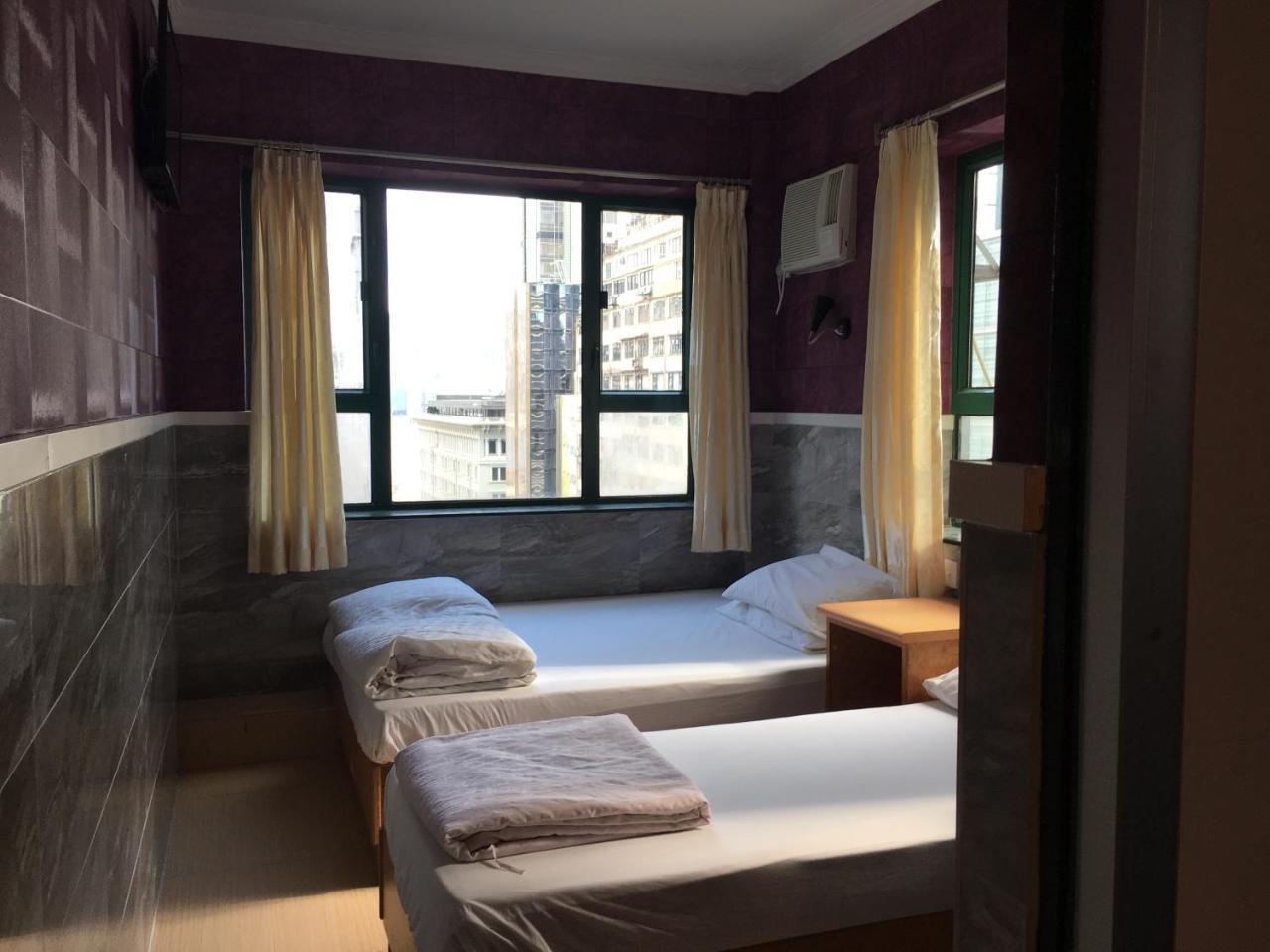 Just Inn On Nathan Road Гонконг Экстерьер фото